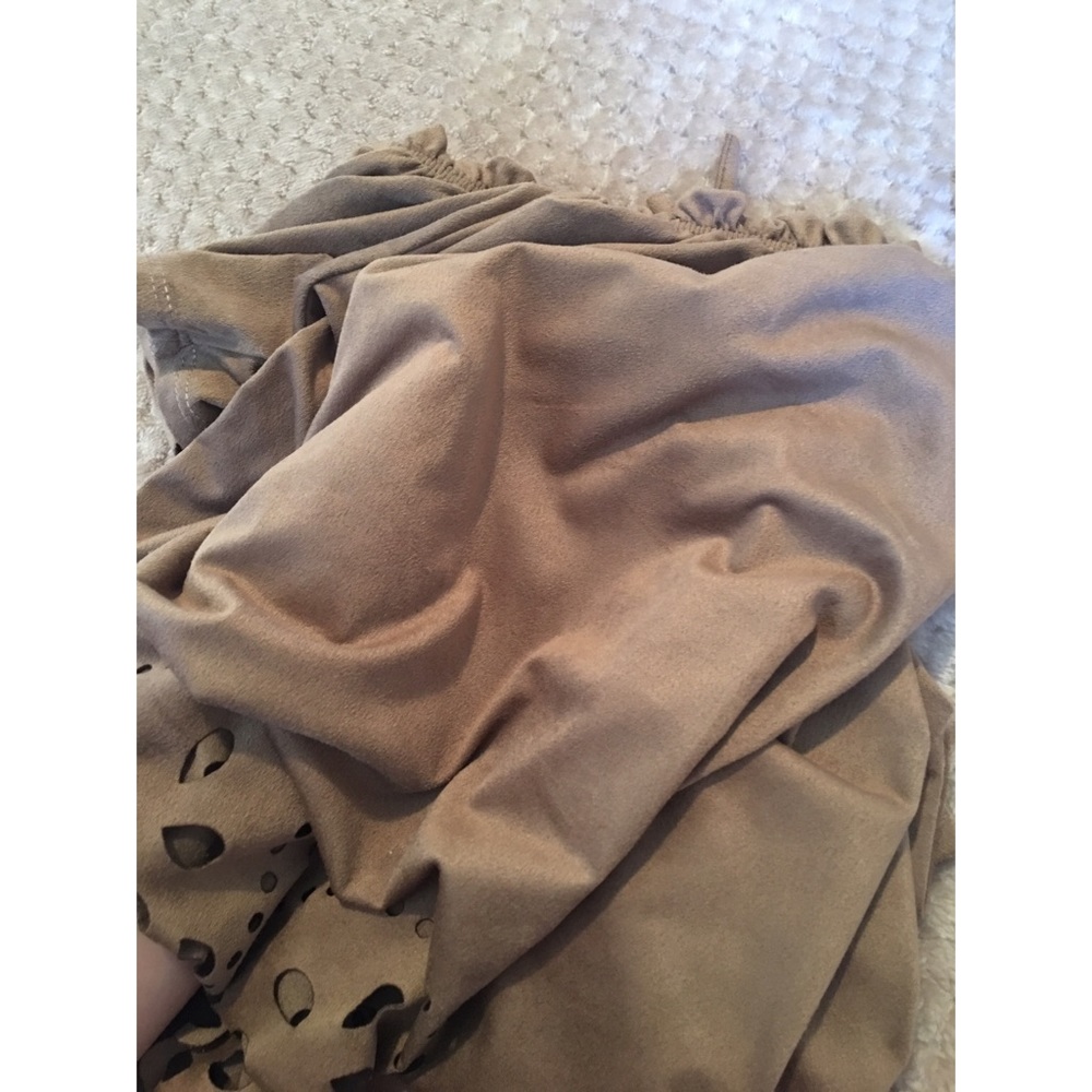 Top - Picture 4 of 5